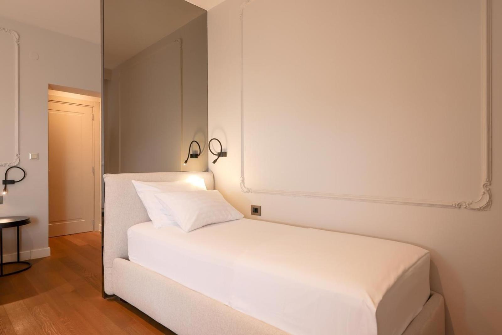 Rooms & Restaurant Matanovi Dvori Sukošan Dış mekan fotoğraf