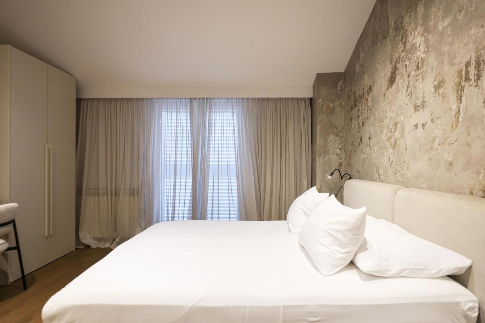Rooms & Restaurant Matanovi Dvori Sukošan Dış mekan fotoğraf